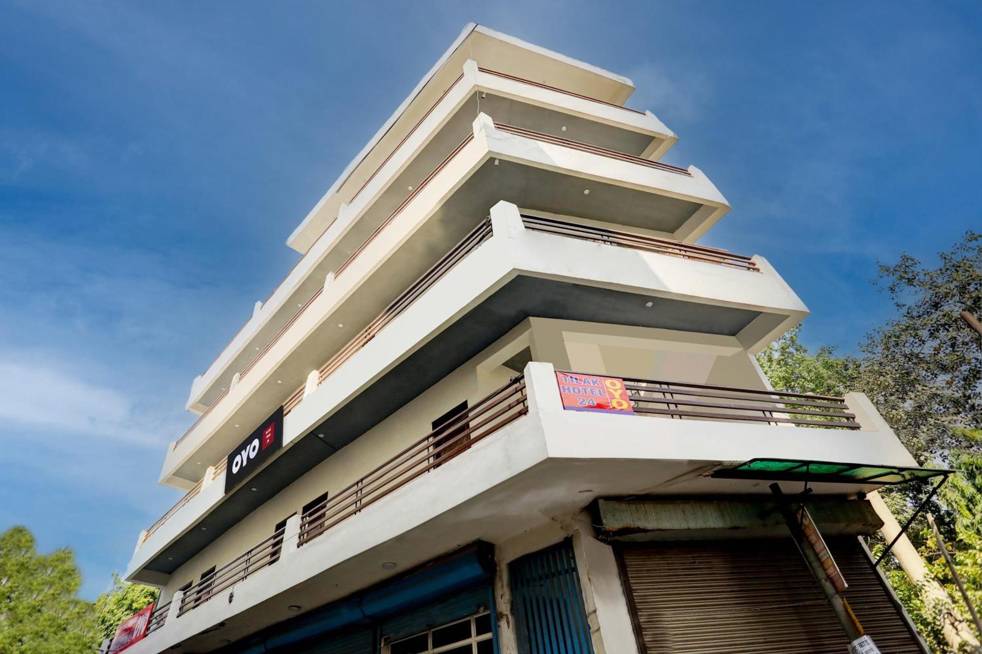 נוידה Hotel O Tilak Hotel 24 Sector 27 Near By Vinayak Hospital Gali No-6 מראה חיצוני תמונה